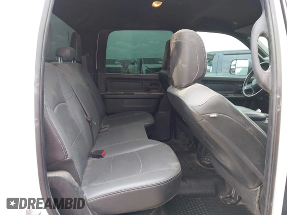 2022 Ram 2500 Tradesman with VIN 3C6UR5HJ8NG345403, listed as a IAAI auction lot 42555211 with 122,363 mi miles and . Bid and sale history available at DreamBid. Image 8.