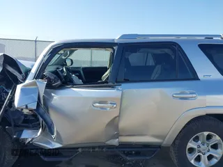 2016 Toyota 4Runner Limited with VIN JTEBU5JR4G5289948, listed as a IAAI auction lot 41929097 with Not provided miles and . Bid and sale history available at DreamBid. Image 14.