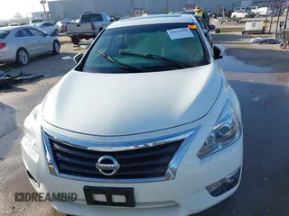 2015 Nissan Altima S with VIN 1N4AL3AP9FN348048, listed as a IAAI auction lot 41674918 with 65,211 mi miles and . Bid and sale history available at DreamBid. Image 12.
