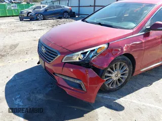 2015 Hyundai Sonata 2.4L Sport with VIN 5NPE34AF7FH240729, listed as a IAAI auction lot 41636930 with 88,446 mi miles. Bid and sale history available at carsss.com. Image 19.