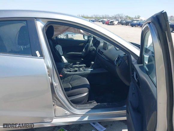 2016 Mazda Mazda3 i Sport with VIN JM1BM1U74G1280293, listed as a IAAI auction lot 41925632 with 119,679 mi miles. Bid and sale history available at carsss.com. Image 5.