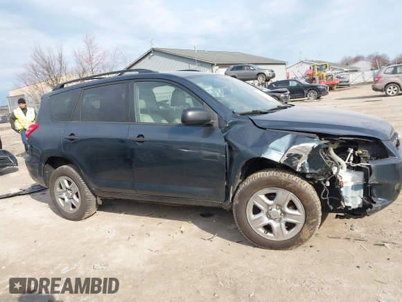 2009 Toyota RAV4 with VIN JTMBF33V995000790, listed as a IAAI auction lot 41901673 with 154,174 mi miles. Bid and sale history available at carsss.com. Image 13.