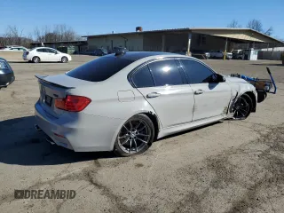 2016 BMW M3 z VIN WBS8M9C56G5E68620, wystawiony jako Copart lot #48551405 z przebiegiem 50 456 mil mil oraz Szkoda całkowita • Salvage title. Historia ofert i sprzedaży dostępna na DreamBid. Obrazek 3.