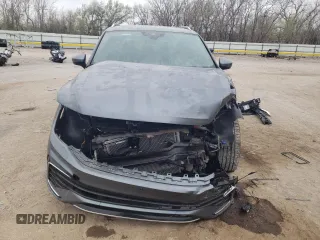 2024 Volkswagen Tiguan SEL R-Line with VIN 3VV4B7AX7RM158394, listed as a Copart auction lot 51044755 with 5,566 mi miles and Salvage title. Bid and sale history available at DreamBid. Image 5.