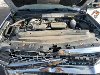 2019 Chevrolet Silverado 3500HD Work Truck with VIN 1GC4KVCYXKF108135, listed as a Copart auction lot 42558985 with 121,049 mi miles and Salvage Title. Bid and sale history available at carsss.com. Image 11.