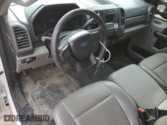 2020 Ford F-250 XL z VIN 1FTBF2A64LED67464, wystawiony jako Copart lot #48453744 z przebiegiem 75 700 mil mil oraz Szkoda całkowita • Salvage title. Historia ofert i sprzedaży dostępna na DreamBid. Obrazek 8.
