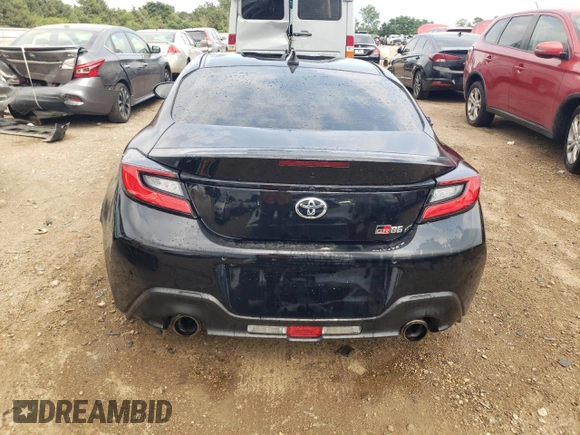 2022 Toyota 86 with VIN JF1ZNBC13N8755781, listed as a Copart auction lot 63910824 with 37,814 mi miles and Salvage Title. Bid and sale history available at DreamBid. Image 6.