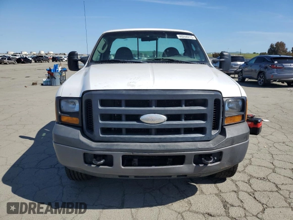 2007 Ford F-250 XL with VIN 1FTSF21P07EA92495, listed as a Copart auction lot 49244215 with 326,854 mi miles and Clean Title. Bid and sale history available at DreamBid. Image 5.