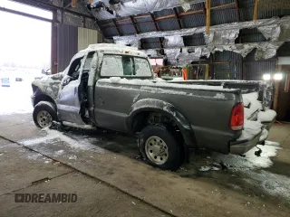 2003 Ford F-350 XL with VIN 1FTSF31LX3EB18971, listed as a Copart auction lot 42481305 with 151,750 mi miles and Salvage Title. Bid and sale history available at DreamBid. Image 2.