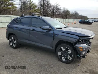 2025 Hyundai Kona SEL Convenience with VIN KM8HCCAB3SU212992, listed as a Copart auction lot 46318485 with 4,050 mi miles and Salvage Title. Bid and sale history available at DreamBid. Image 4.