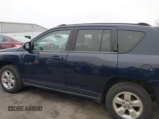 2014 Jeep Compass High Altitude with VIN 1C4NJCEA8ED522686, listed as a IAAI auction lot 41611351 with 220,145 mi miles and . Bid and sale history available at DreamBid. Image 14.