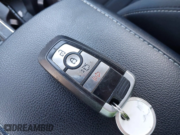 2020 Ford Fusion SE с VIN 3FA6P0HD1LR122177, выставлен на аукционе IAAI как лот 41749652 с пробегом 54 365 миль миль и . История ставок и продаж доступна на DreamBid. Изображение 11.
