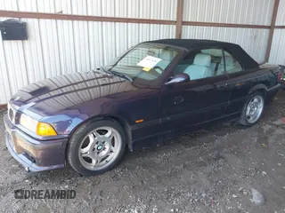 1999 BMW 3 Series M3 z VIN WBSBK0333XEC40127, wystawiony jako IAAI lot #42167656 z przebiegiem 95 688 mil mil oraz . Historia ofert i sprzedaży dostępna na DreamBid. Obrazek 2.