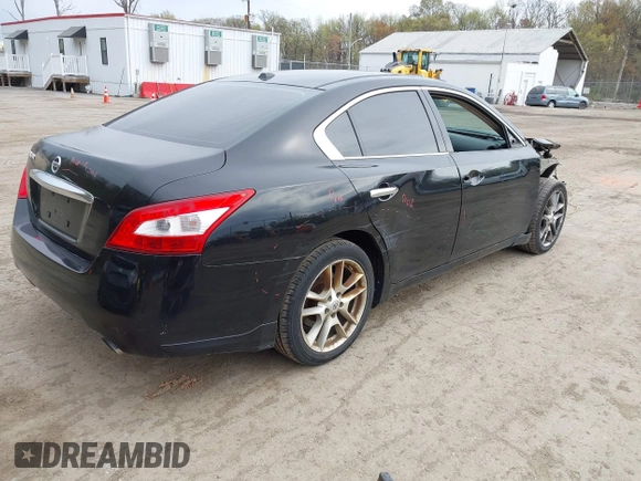 2010 Nissan Maxima 3.5 SV with VIN 1N4AA5AP9AC831089, listed as a IAAI auction lot 42004805 with 199,394 mi miles. Bid and sale history available at carsss.com. Image 4.