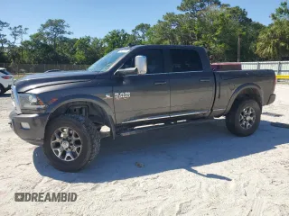 2018 Ram 2500 Limited z VIN 3C6UR5GL8JG334320, wystawiony jako Copart lot #49382695 z przebiegiem 191 911 mil mil oraz Szkoda całkowita • Salvage title. Historia ofert i sprzedaży dostępna na DreamBid. Obrazek 1.