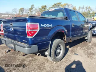 2011 Ford F-150 XL with VIN 1FTFW1EF9BFD05864, listed as a IAAI auction lot 41415000 with 999,999 mi miles. Bid and sale history available at carsss.com. Image 4.