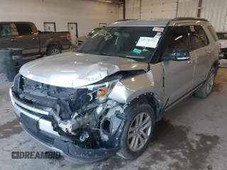 2018 Ford Explorer XLT с VIN 1FM5K8D87JGB91032, выставлен на аукционе IAAI как лот 42172572 с пробегом Не указан миль и . История ставок и продаж доступна на DreamBid. Изображение 6.