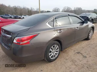 2014 Nissan Altima SV with VIN 1N4AL3AP5EC290370, listed as a IAAI auction lot 41755065 with 163,221 mi miles and . Bid and sale history available at DreamBid. Image 4.