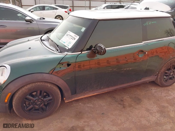2013 MINI Cooper Hardtop with VIN WMWSU3C52DT690373, listed as a IAAI auction lot 41777229 with 125,190 mi miles. Bid and sale history available at carsss.com. Image 6.
