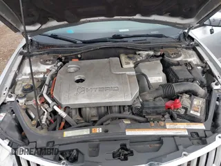 2011 Lincoln MKZ Hybrid with VIN 3LNDL2L32BR772184, listed as a IAAI auction lot 41925013 with 242,713 mi miles. Bid and sale history available at carsss.com. Image 10.