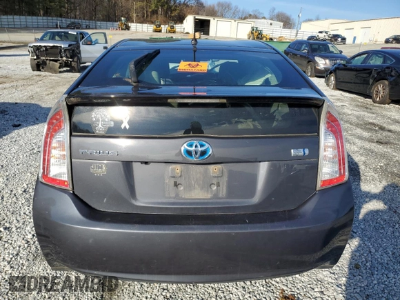 2015 Toyota Prius Four с VIN JTDKN3DU4F0464717, выставлен на аукционе Copart как лот 57757145 с пробегом Не указан миль и На запчасти • Non repairable. История ставок и продаж доступна на DreamBid. Изображение 6.