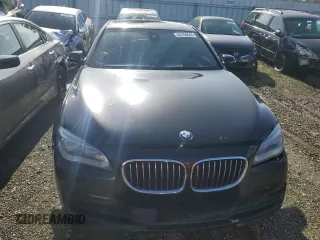 2015 BMW 7 Series 750Li with VIN WBAYE8C54FD782389, listed as a Copart auction lot 45150445 with 122,788 mi miles and Clean Title. Bid and sale history available at carsss.com. Image 5.