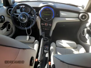 2015 MINI Hardtop 4 Door S z VIN WMWXU3C51F2B55794, wystawiony jako Copart lot #48922405 z przebiegiem 60 215 mil mil oraz Szkoda całkowita • Salvage title. Historia ofert i sprzedaży dostępna na DreamBid. Obrazek 8.