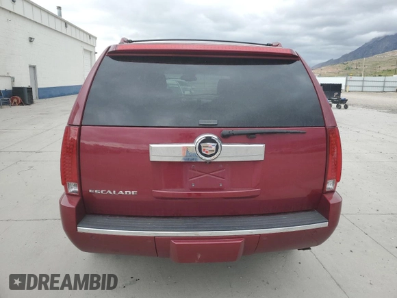 2007 Cadillac Escalade z VIN 1GYFK63807R329693, wystawiony jako Copart lot #56887685 z przebiegiem 136 076 mil mil oraz Szkoda całkowita • Salvage title. Historia ofert i sprzedaży dostępna na DreamBid. Obrazek 6.