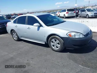 2009 Chevrolet Impala LT with VIN 2G1WT57N891262925, listed as a IAAI auction lot 42156373 with 217,340 mi miles and . Bid and sale history available at DreamBid. Image 1.