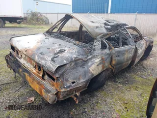 1991 Toyota Camry z VIN JT2SV21EXM3434326, wystawiony jako IAAI lot #40994388 z przebiegiem Nie podano mil oraz . Historia ofert i sprzedaży dostępna na DreamBid. Obrazek 4.