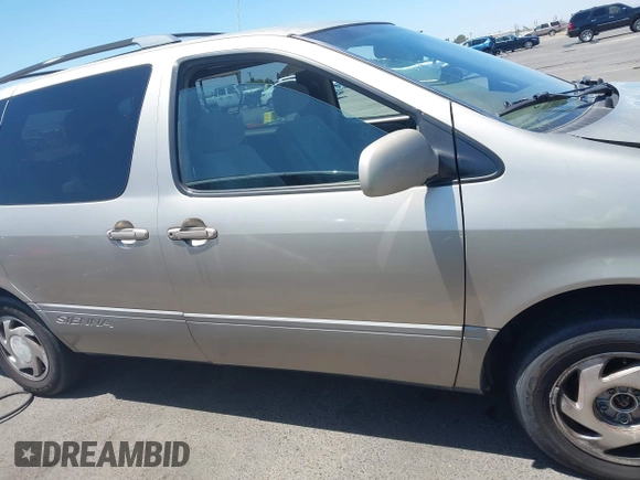 2001 Toyota Sienna LE с VIN 4T3ZF13CX1U351254, выставлен на аукционе IAAI как лот 42496344 с пробегом Не указан миль и . История ставок и продаж доступна на DreamBid. Изображение 12.