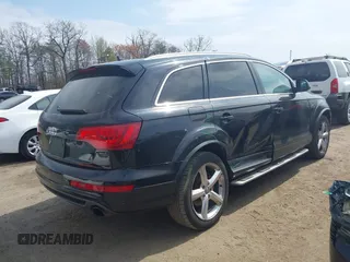 2013 Audi Q7 S line Prestige z VIN WA1DGAFE2DD014884, wystawiony jako IAAI lot #41899713 z przebiegiem 130 141 mil mil oraz . Historia ofert i sprzedaży dostępna na DreamBid. Obrazek 4.