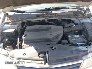2003 Honda Odyssey EX-L with VIN 5FNRL18903B075004, listed as a IAAI auction lot 41954985 with 225,907 mi miles and . Bid and sale history available at DreamBid. Image 10.