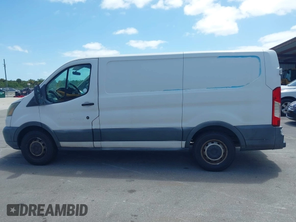 2015 Ford Transit Cargo with VIN 1FTNE1YM7FKA95206, listed as a IAAI auction lot 42083733 with 195,306 mi miles. Bid and sale history available at carsss.com. Image 14.
