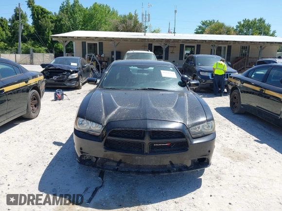 2014 Dodge Charger Police with VIN 2C3CDXAT3EH186045, listed as a IAAI auction lot 42136164 with 151,761 mi miles and . Bid and sale history available at carsss.com. Image 12.