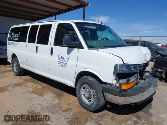 2013 Chevrolet Express Passenger LT with VIN 1GAZG1FG4D1149033, listed as a IAAI auction lot 41679269 with 204,020 mi miles and . Bid and sale history available at DreamBid. Image 1.