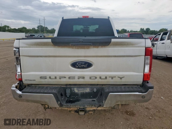 2017 Ford F-250 Lariat with VIN 1FT7W2BT8HED31603, listed as a Copart auction lot 62475025 with 105,293 mi miles and Salvage title. Bid and sale history available at DreamBid. Image 6.
