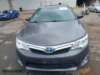 2013 Toyota Camry Hybrid LE with VIN 4T1BD1FK1DU091687, listed as a IAAI auction lot 42046450 with 211,895 mi miles. Bid and sale history available at carsss.com. Image 13.