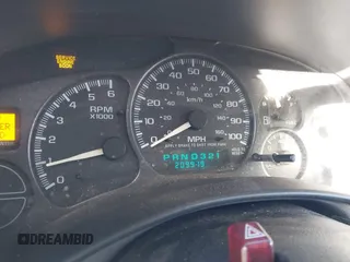 2001 Chevrolet Tahoe LT with VIN 1GNEK13T71J315151, listed as a IAAI auction lot 41340090 with 209,919 mi miles. Bid and sale history available at carsss.com. Image 7.