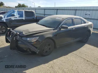 2013 Ford Police Interceptor with VIN 1FAHP2M81DG143522, listed as a Copart auction lot 51243995 with 303,703 mi miles and Salvage title. Bid and sale history available at DreamBid. Image 1.