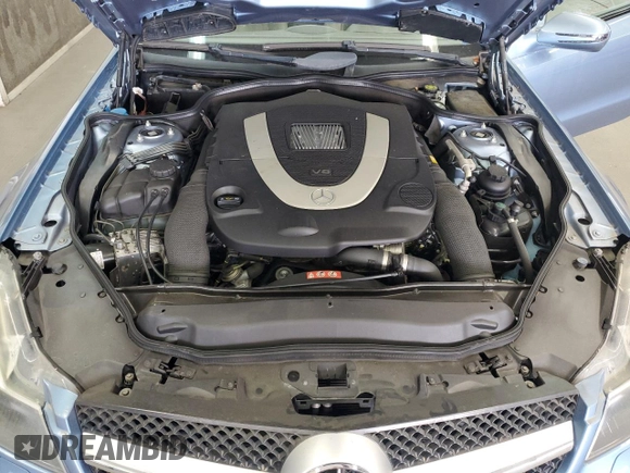 2011 Mercedes-Benz SL 550 z VIN WDBSK7BA2BF165452, wystawiony jako Copart lot #56489445 z przebiegiem Nie podano mil oraz Szkoda całkowita • Salvage title. Historia ofert i sprzedaży dostępna na DreamBid. Obrazek 11.