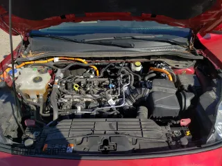 2021 Ford Escape Titanium Hybrid z VIN 1FMCU0DZ3MUA40397, wystawiony jako Copart lot #46353745 z przebiegiem 32 167 mil mil oraz Szkody całkowita. Historia ofert i sprzedaży dostępna na DreamBid. Obrazek 12.