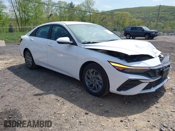 2024 Hyundai Elantra SEL with VIN KMHLM4DG5RU641629, listed as a IAAI auction lot 42137743 with 34,881 mi miles and . Bid and sale history available at DreamBid. Image 1.