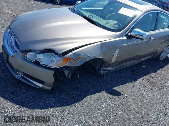 2009 Jaguar XF with VIN SAJWA07CX91R01263, listed as a IAAI auction lot 41994525 with 141,729 mi miles and . Bid and sale history available at DreamBid. Image 6.