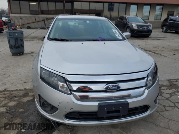 2012 Ford Fusion SE with VIN 3FAHP0HA5CR275868, listed as a Copart auction lot 85453004 with 168,938 mi miles and Non repairable. Bid and sale history available at DreamBid. Image 5.