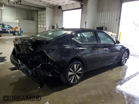 2019 Nissan Altima SL with VIN 1N4BL4EW6KC171735, listed as a Copart auction lot 46979295 with 77,820 mi miles and Salvage Title. Bid and sale history available at DreamBid. Image 3.