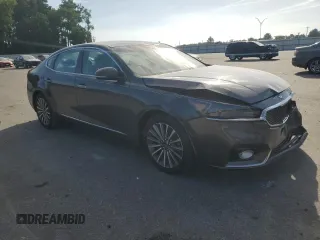 2017 Kia Cadenza Premium z VIN KNALC4J19H5080624, wystawiony jako Copart lot #59275114 z przebiegiem 60 687 mil mil oraz Szkody całkowita. Historia ofert i sprzedaży dostępna na DreamBid. Obrazek 4.