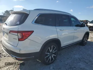 2019 Honda Pilot Touring 8-Passenger with VIN 5FNYF5H92KB018859, listed as a Copart auction lot 81676884 with 84,900 mi miles and Salvage Title. Bid and sale history available at carsss.com. Image 3.