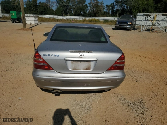 2003 Mercedes-Benz SLK-Class 2.3L with VIN WDBKK49F93F291941, listed as a Copart auction lot 76016754 with NaN miles and Salvage Title. Bid and sale history available at carsss.com. Image 6.