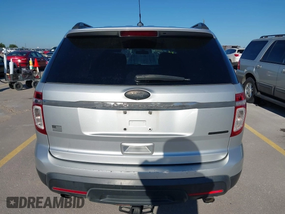 2015 Ford Explorer with VIN 1FM5K7B85FGC23982, listed as a IAAI auction lot 42154220 with 211,883 mi miles and . Bid and sale history available at DreamBid. Image 16.